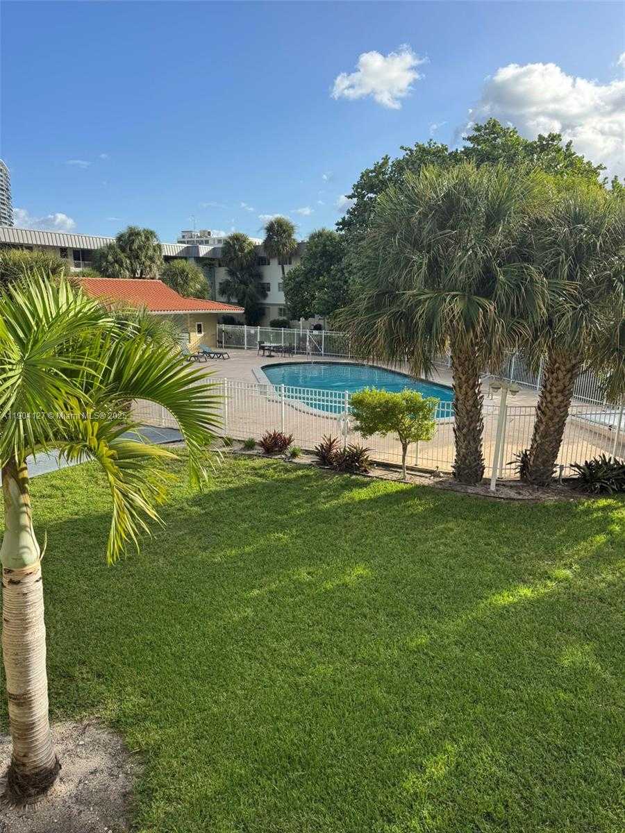 Small Image of 270 SOUTH EAST LAYNE BLVD #212, Hallandale Beach Number 26