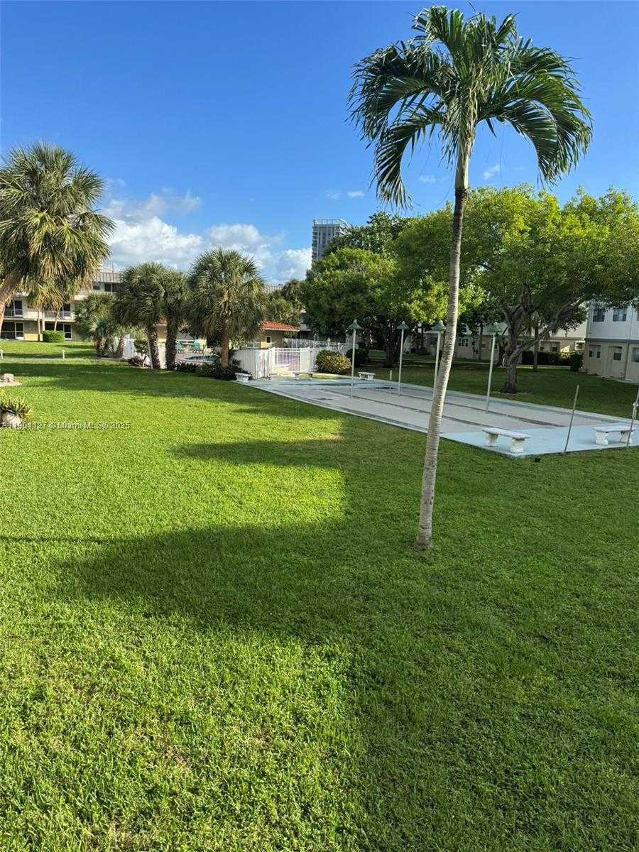 Small Image of 270 SOUTH EAST LAYNE BLVD #212, Hallandale Beach Number 27