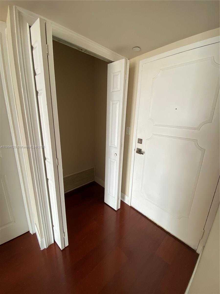 Small Image of 2801 NORTH EAST 183RD ST #1004W, Aventura Number 23