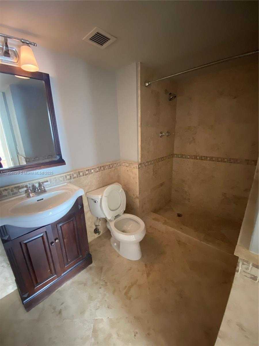 Small Image of 2801 NORTH EAST 183RD ST #1004W, Aventura Number 25