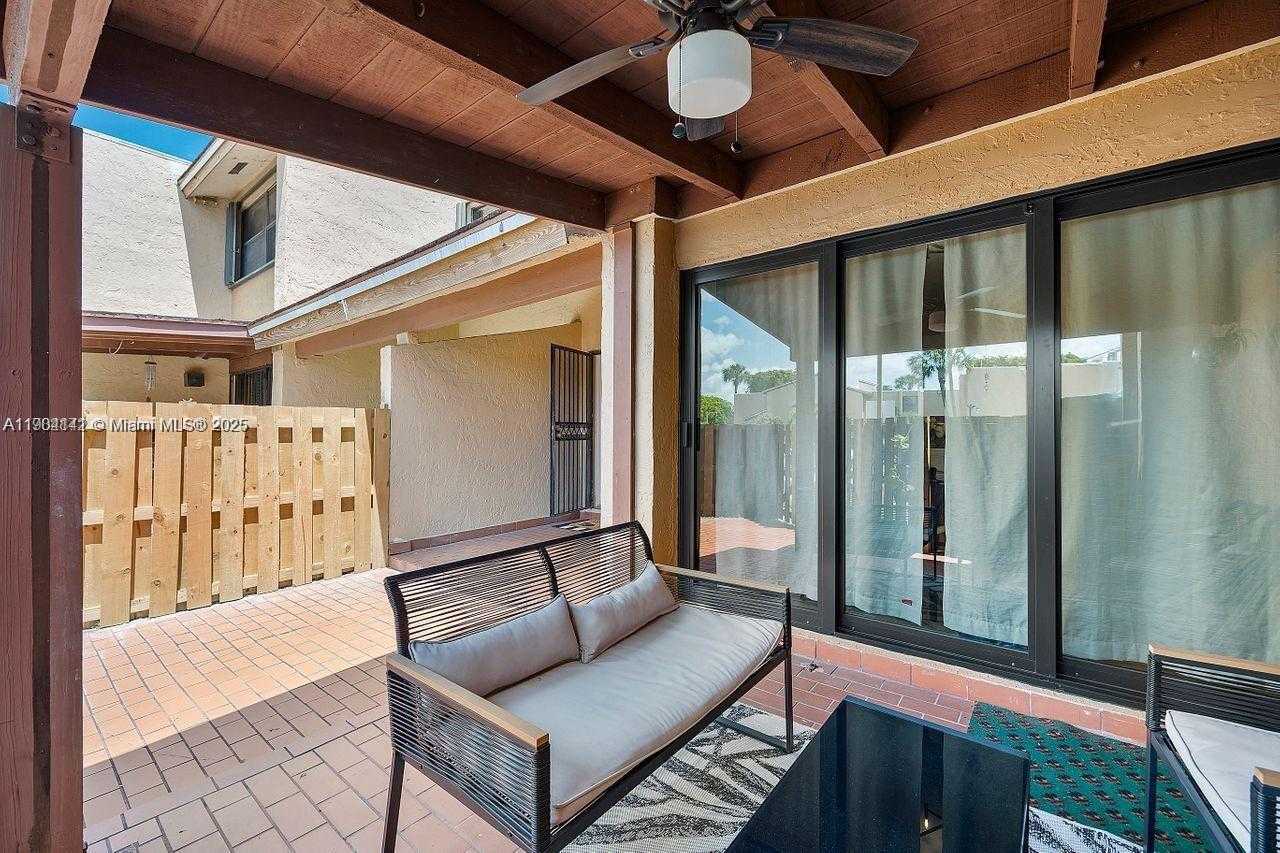 Small Image of 241 WEST PARK DR #5-103, Miami Number 15