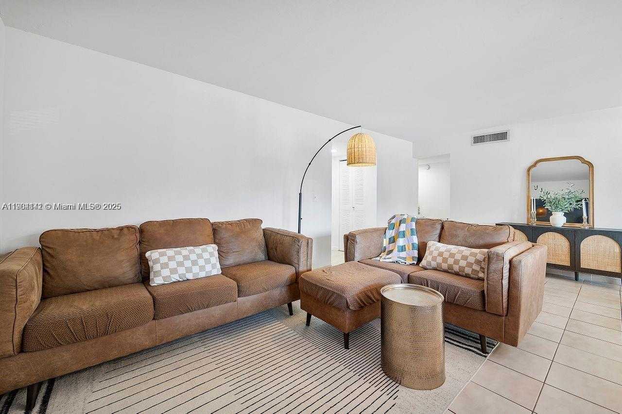 Small Image of 241 WEST PARK DR #5-103, Miami Number 2