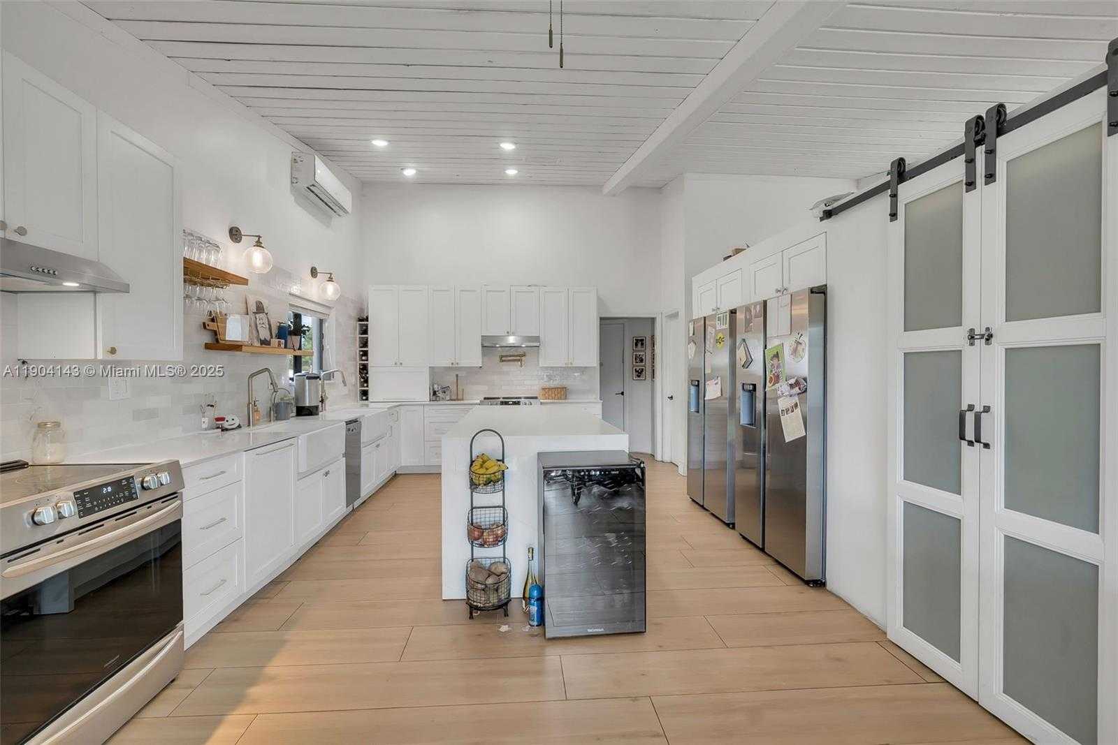 Small Image of 7380 NORTH WEST 44TH CT, Lauderhill Number 3