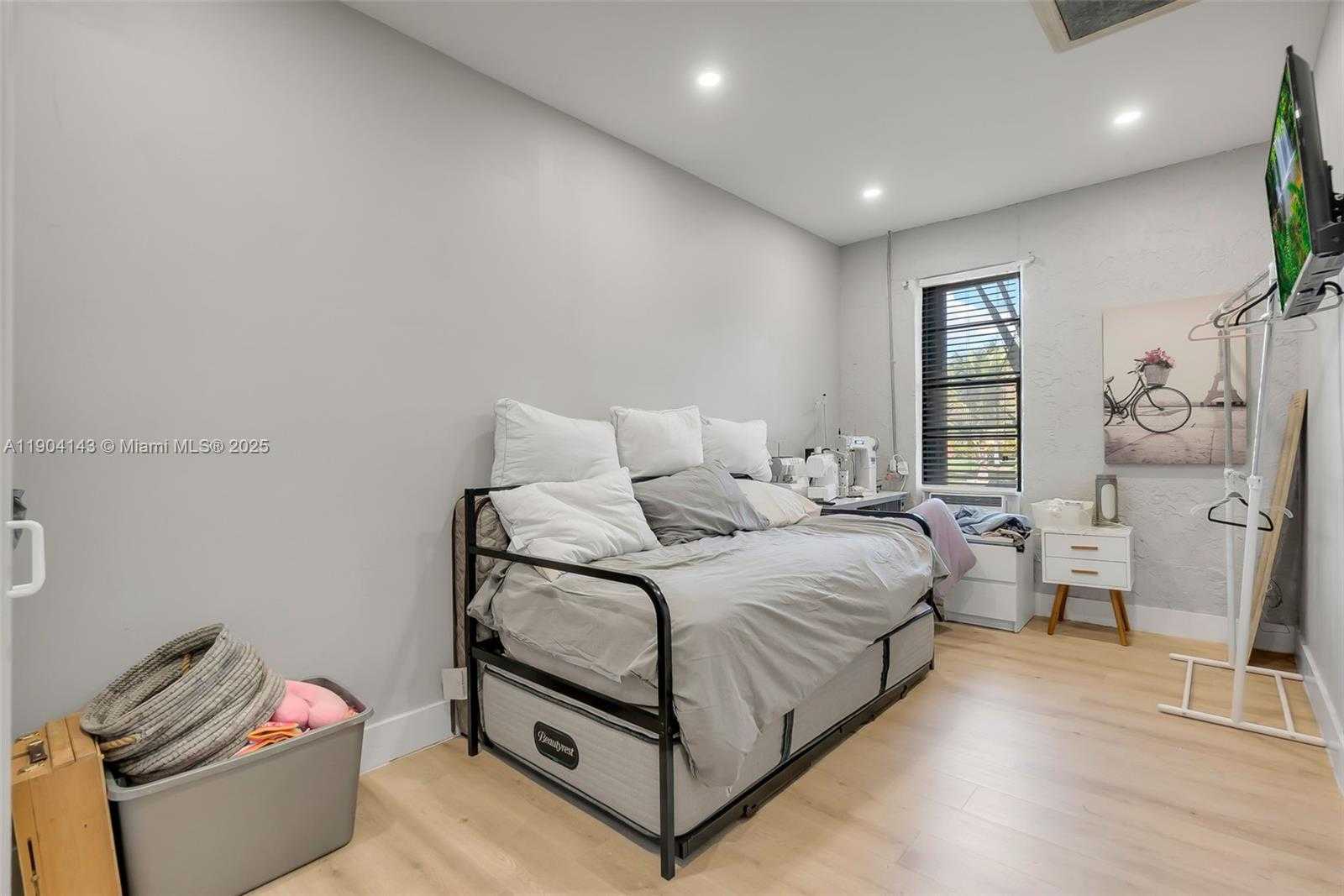 Small Image of 7380 NORTH WEST 44TH CT, Lauderhill Number 9