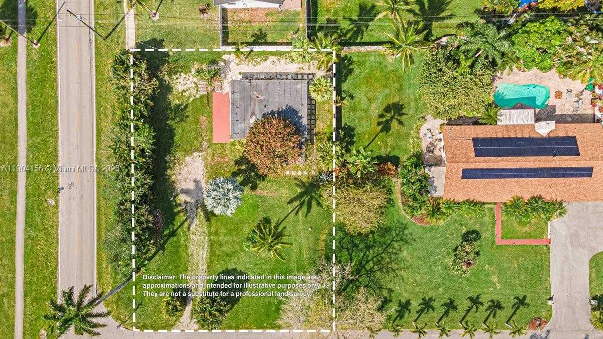 Small Image of 4421 SOUTH WEST 73RD TER, Davie Number 14