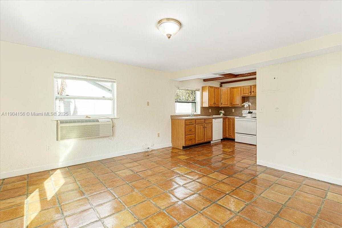 Small Image of 4421 SOUTH WEST 73RD TER, Davie Number 18