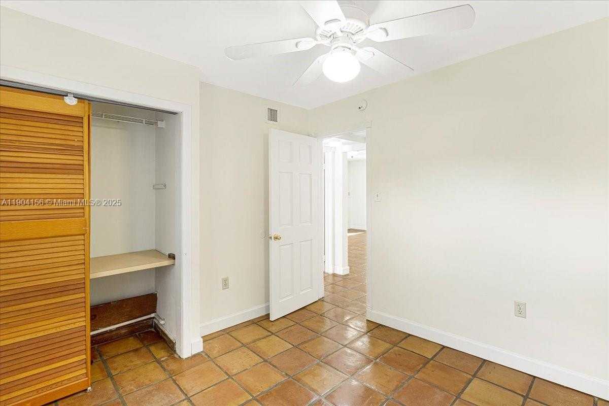 Small Image of 4421 SOUTH WEST 73RD TER, Davie Number 22