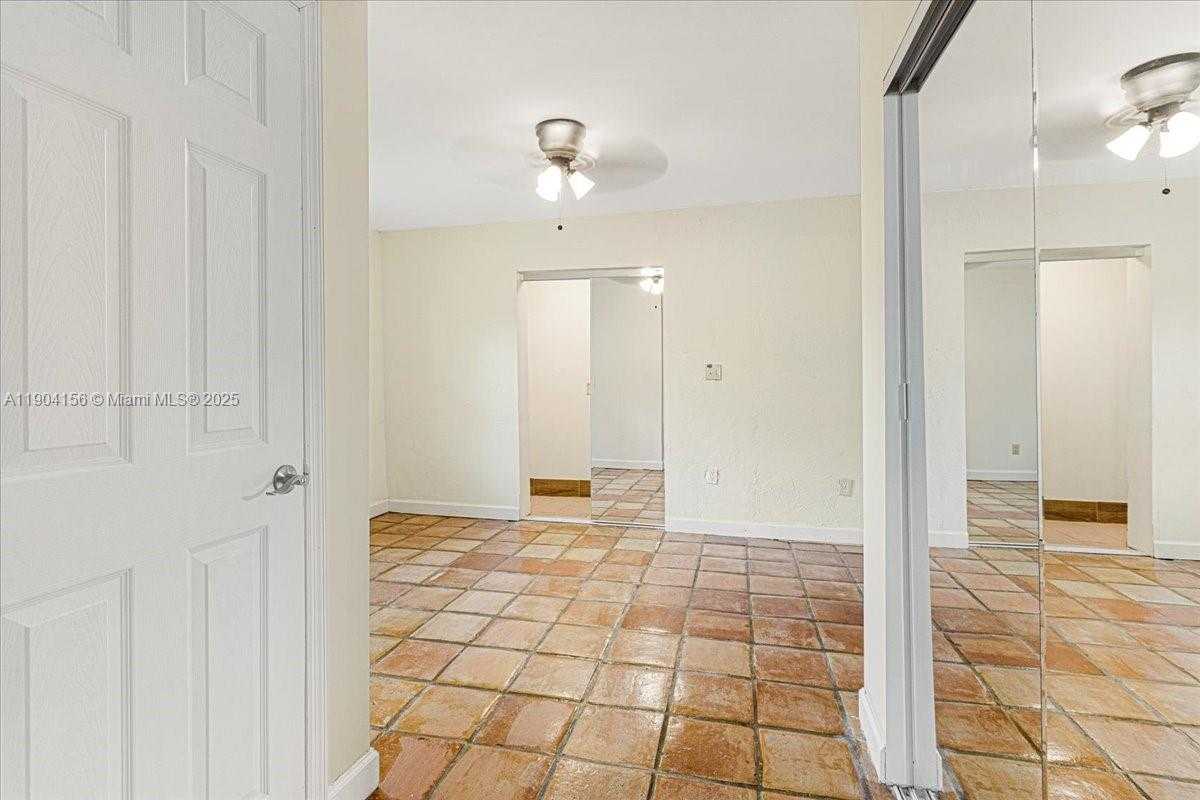 Small Image of 4421 SOUTH WEST 73RD TER, Davie Number 27