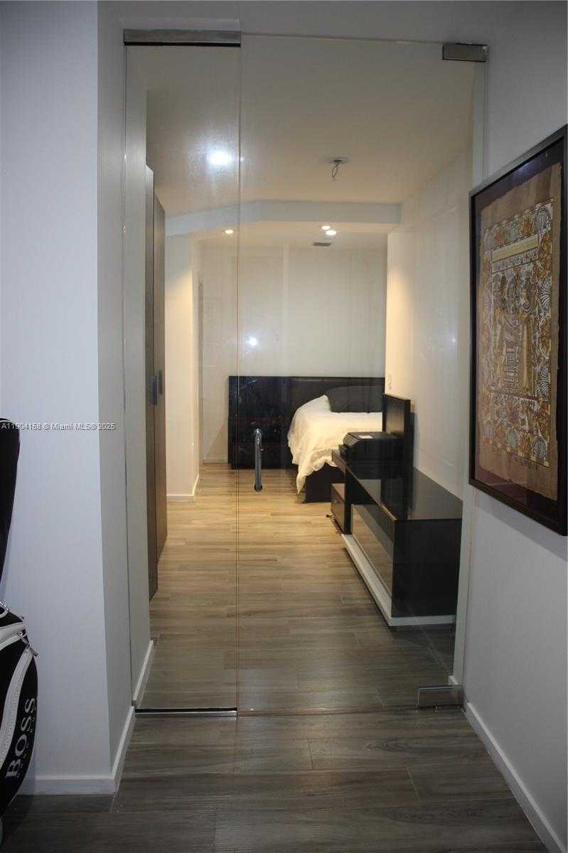 Small Image of 801 SOUTH MIAMI AVE #5508, Miami Number 13