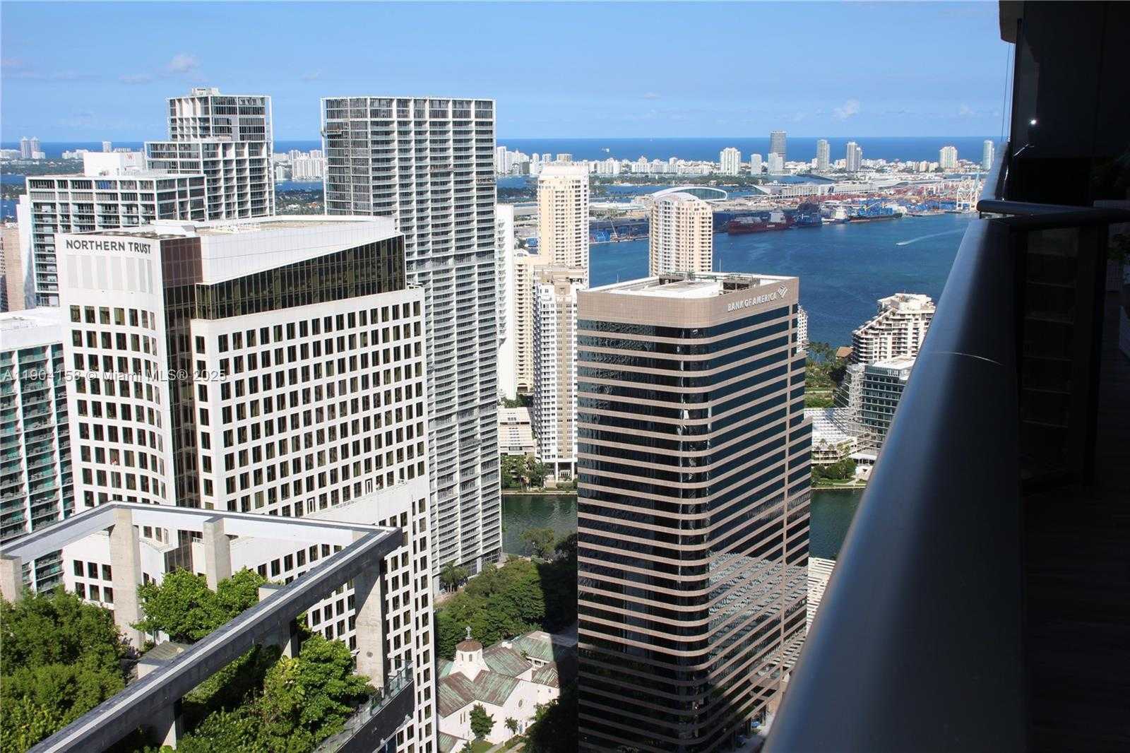 Small Image of 801 SOUTH MIAMI AVE #5508, Miami Number 3