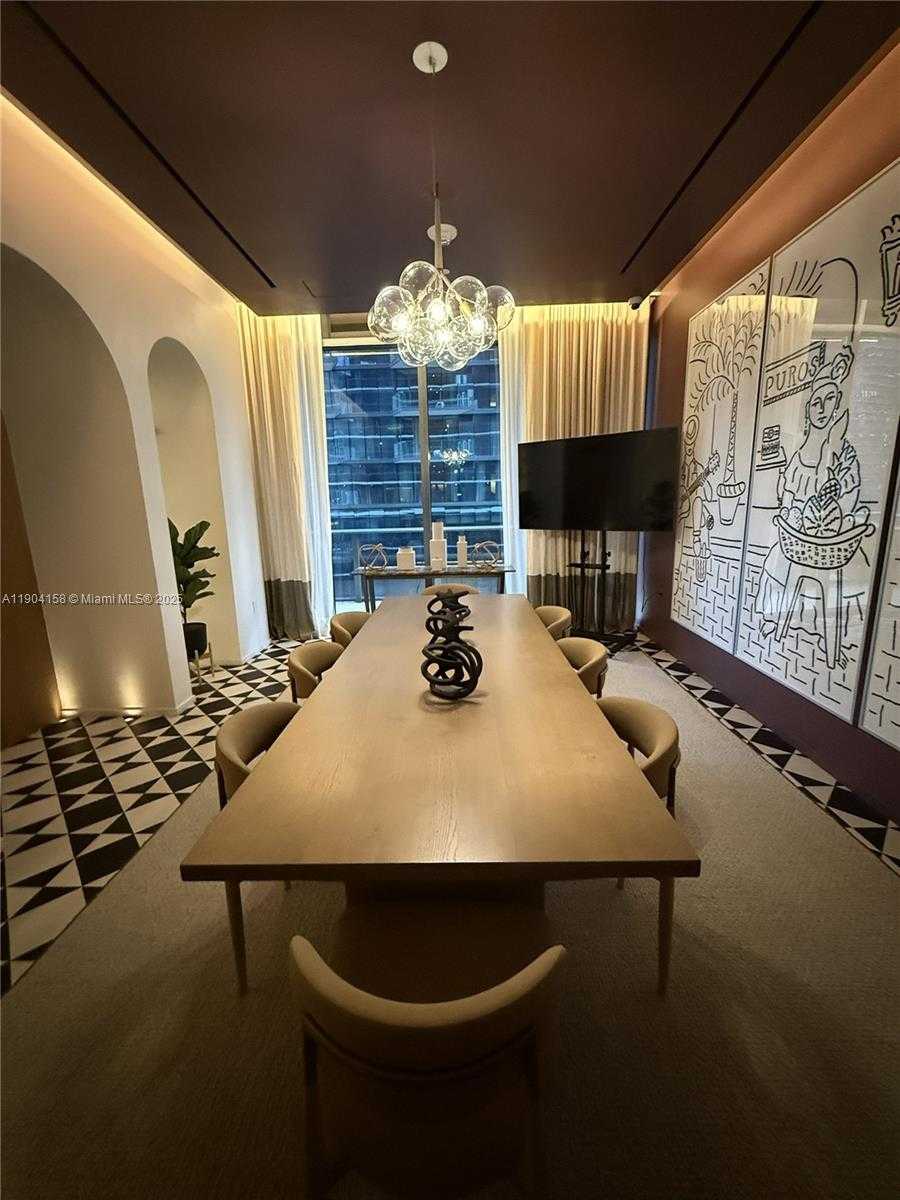 Small Image of 801 SOUTH MIAMI AVE #5508, Miami Number 40