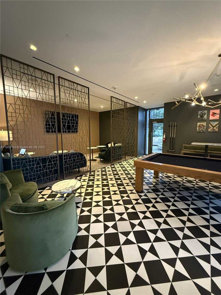 Small Image of 801 SOUTH MIAMI AVE #5508, Miami Number 58