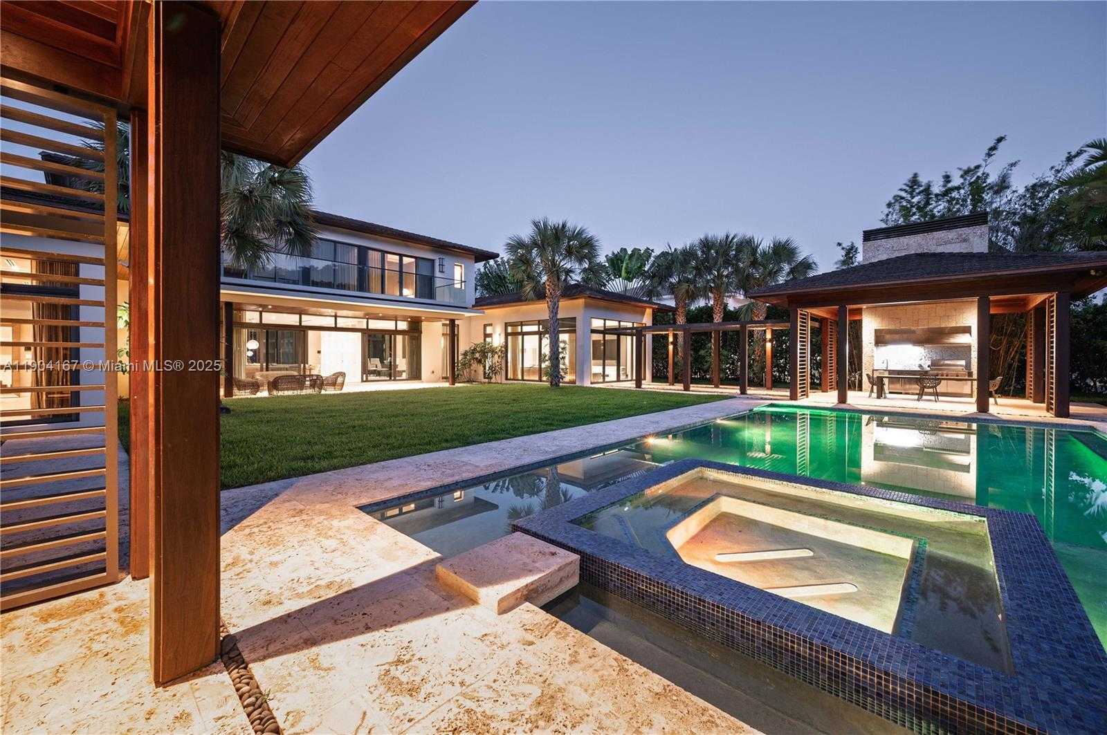 Small Image of 9000 SOUTH WEST 63RD CT, Pinecrest Number 16