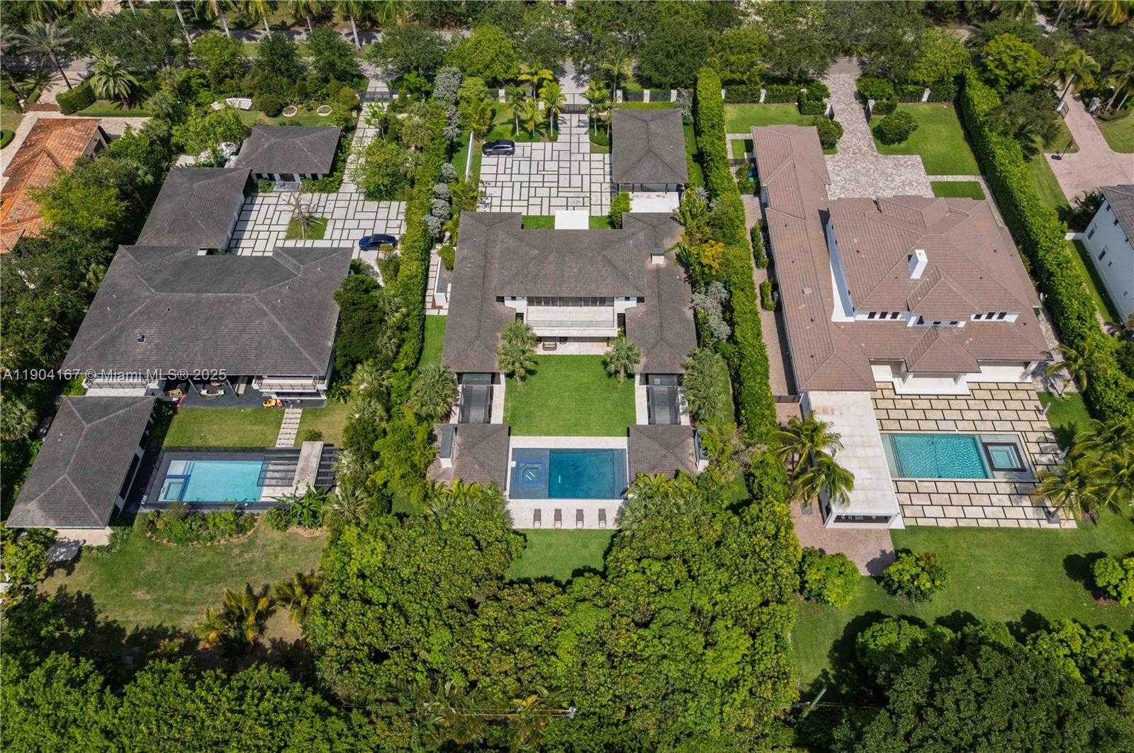 Small Image of 9000 SOUTH WEST 63RD CT, Pinecrest Number 33