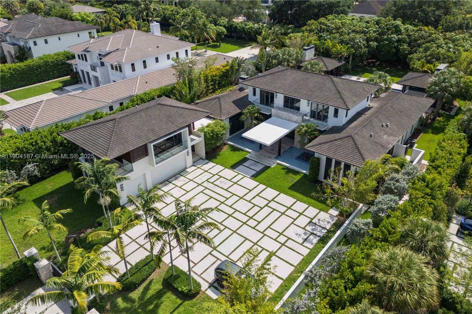 Small Image of 9000 SOUTH WEST 63RD CT, Pinecrest Number 36