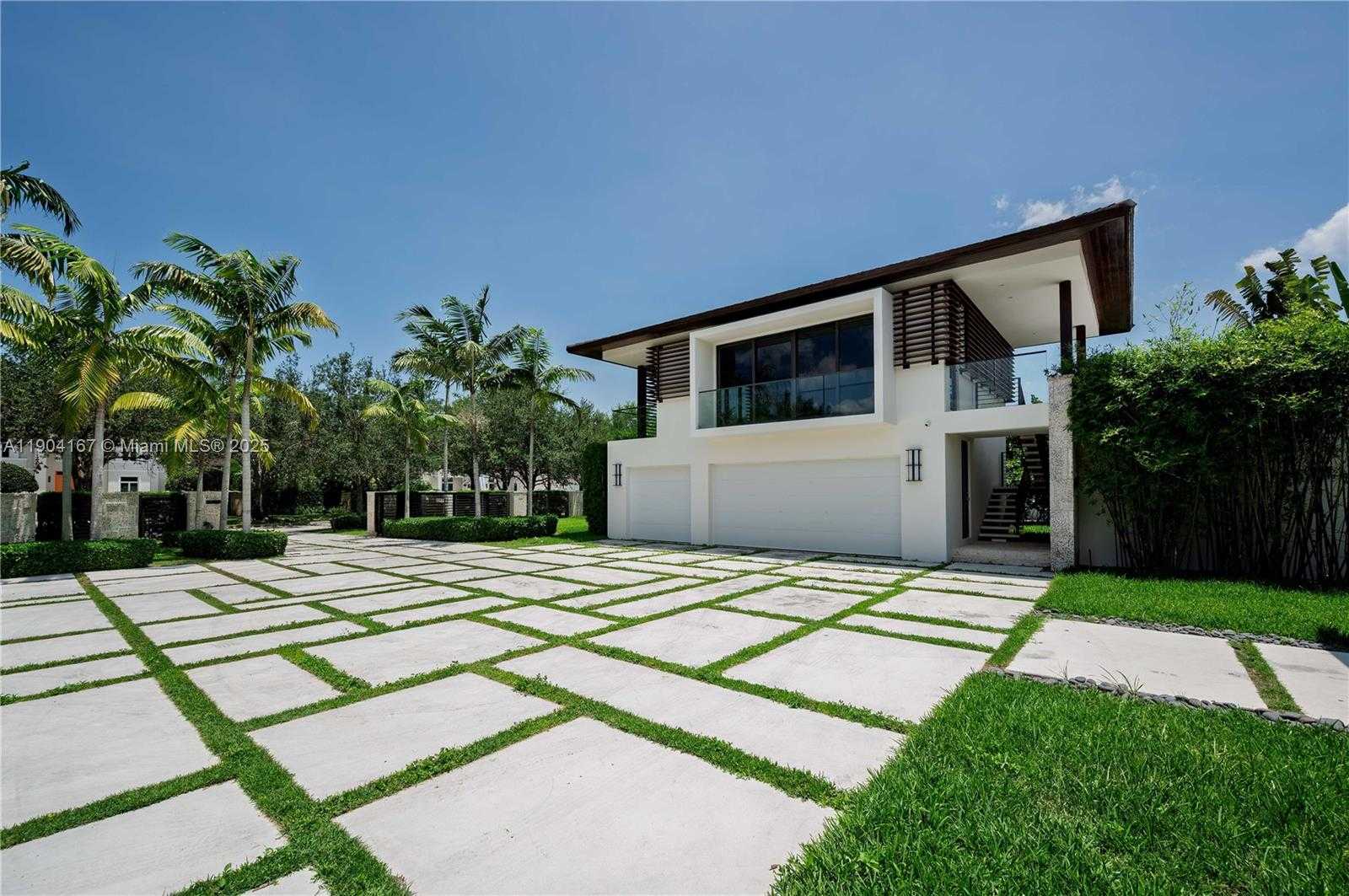 Small Image of 9000 SOUTH WEST 63RD CT, Pinecrest Number 8