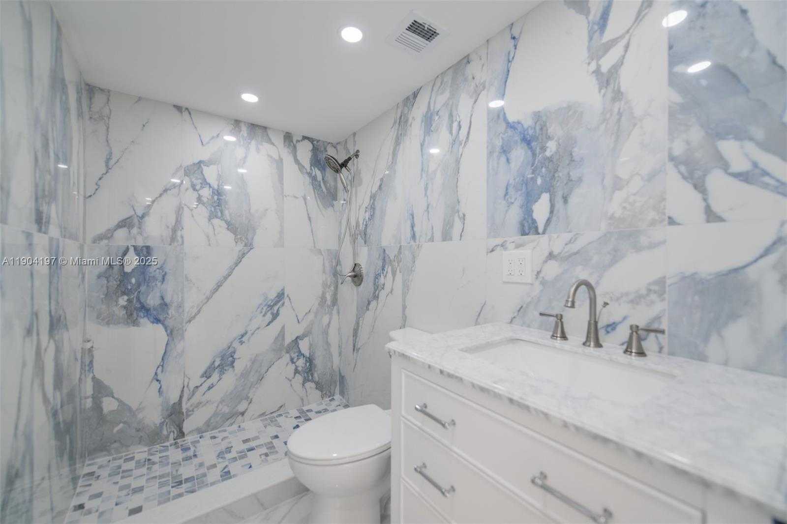 Small Image of 1950 SOUTH OCEAN DR #19A, Hallandale Beach Number 18