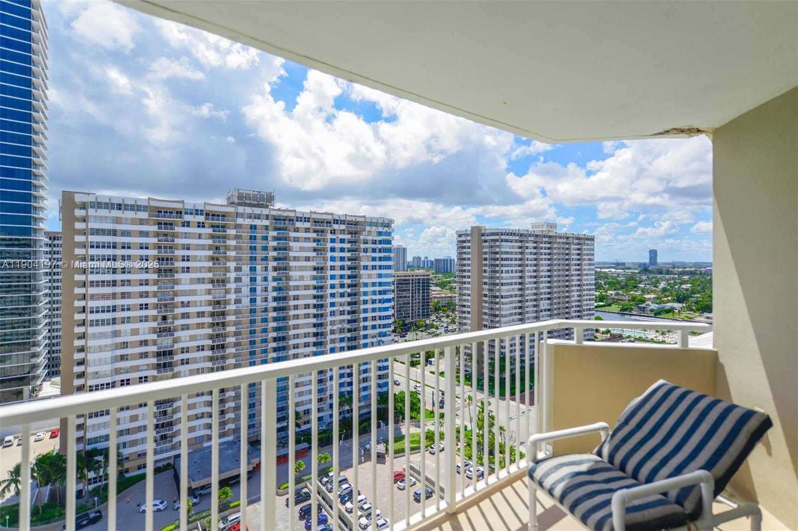 Small Image of 1950 SOUTH OCEAN DR #19A, Hallandale Beach Number 3
