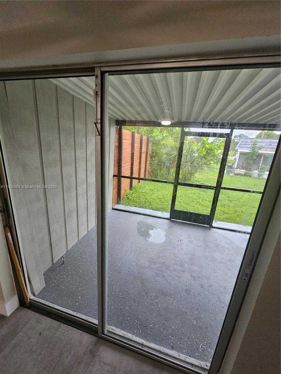 Small Image of 7302 NORTH WEST 76TH DR #1-2, Tamarac Number 8