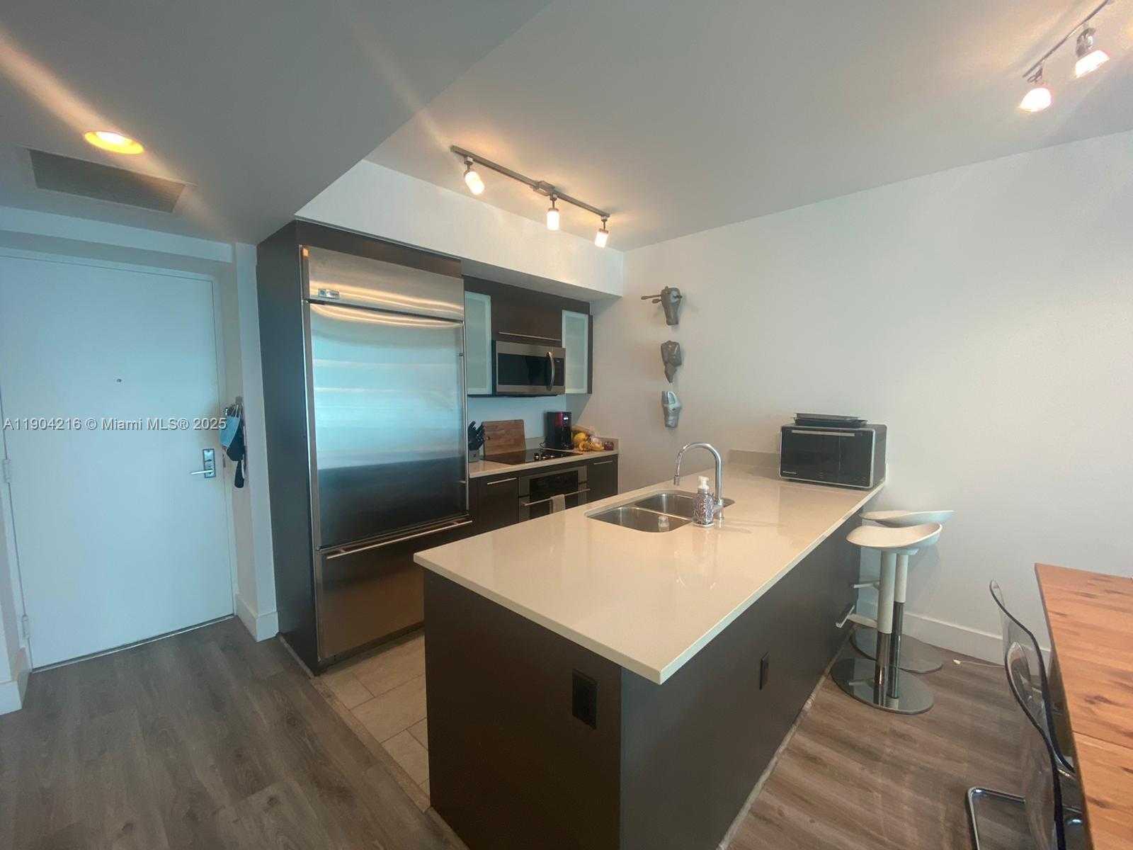 Small Image of 55 SOUTH EAST 6TH ST #1706, Miami Number 5