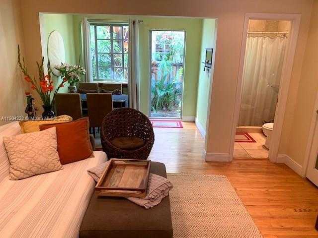 Small Image of 744 LENOX AVE #3, Miami Beach Number 10
