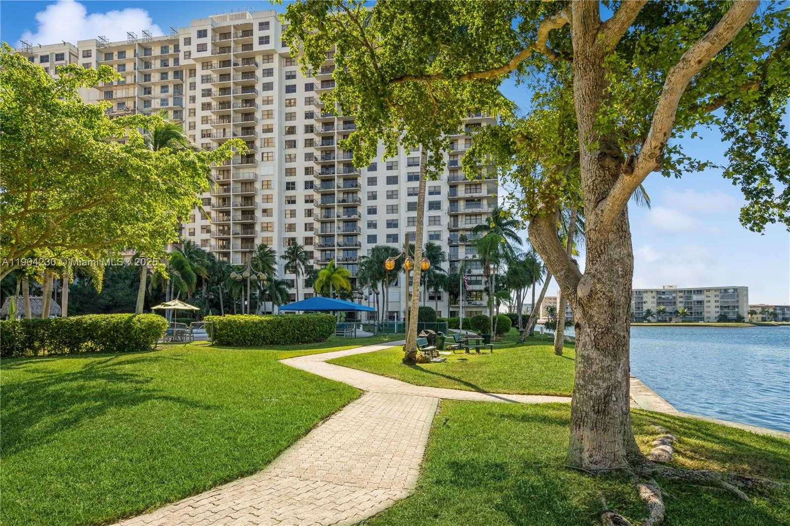 Small Image of 18151 NORTH EAST 31ST CT #205, Aventura Number 2