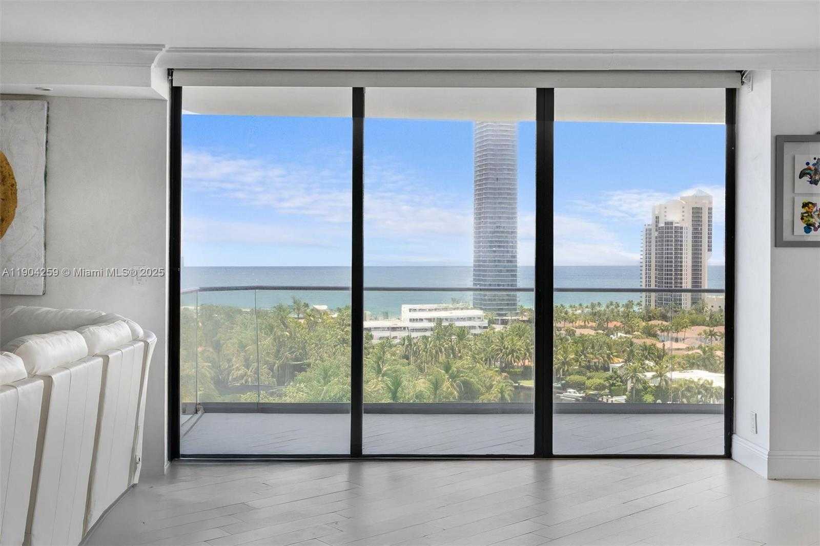 Small Image of 19707 TURNBERRY WAY #19H, Aventura Number 13