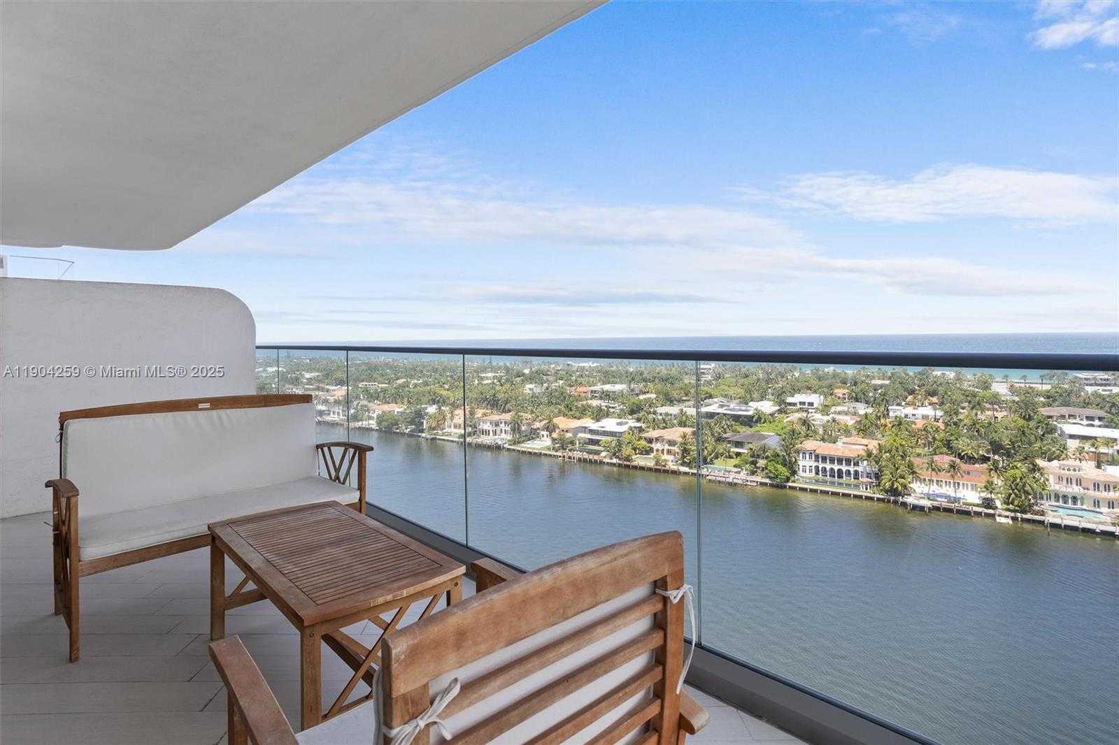 Small Image of 19707 TURNBERRY WAY #19H, Aventura Number 30