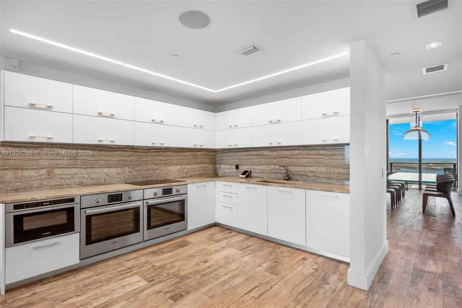 Small Image of 650 NORTH EAST 32ND ST #PH5201, Miami Number 16