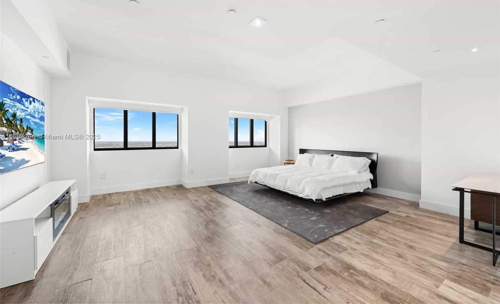 Small Image of 650 NORTH EAST 32ND ST #PH5201, Miami Number 21