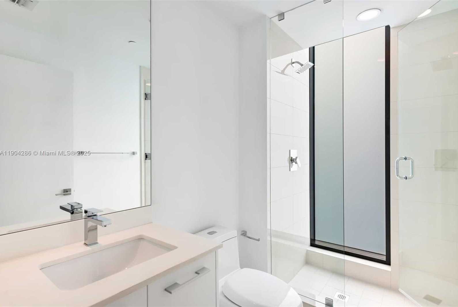 Small Image of 650 NORTH EAST 32ND ST #PH5201, Miami Number 26