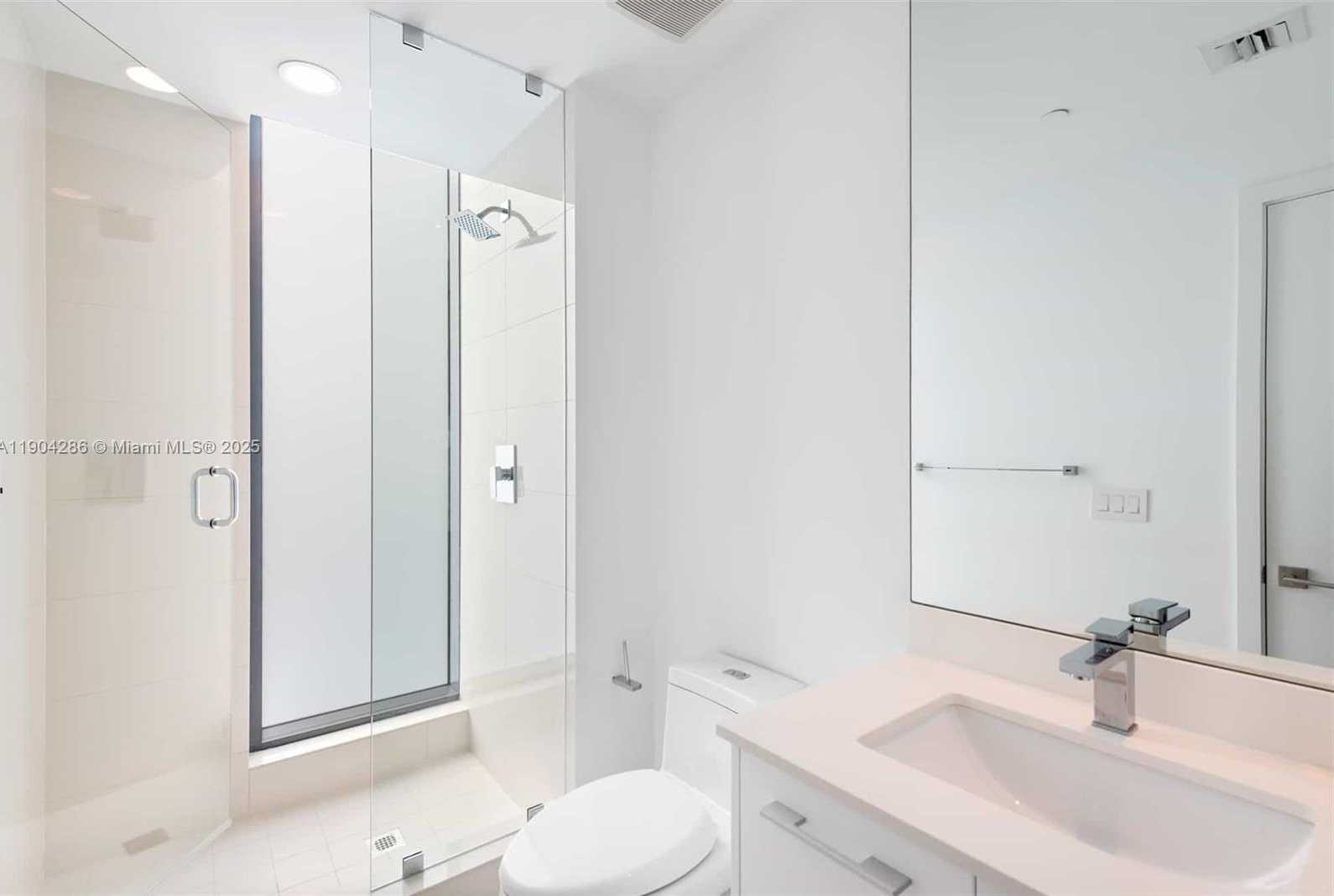 Small Image of 650 NORTH EAST 32ND ST #PH5201, Miami Number 27