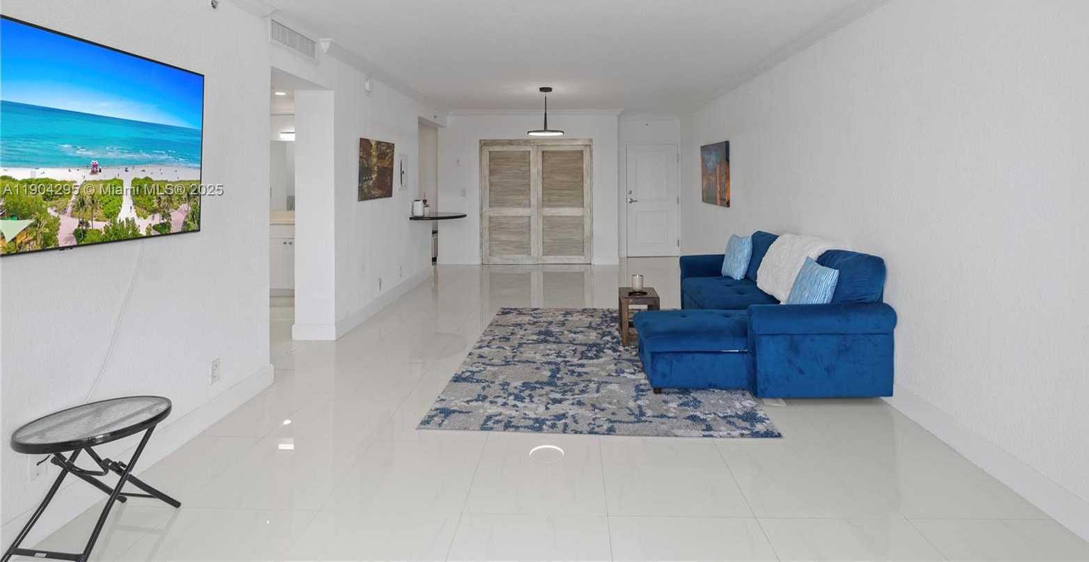Small Image of 401 69TH ST #1204, Miami Beach Number 12