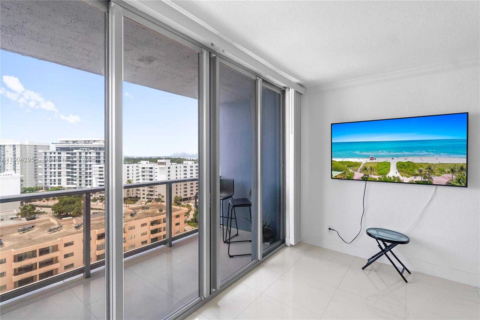 Small Image of 401 69TH ST #1204, Miami Beach Number 13