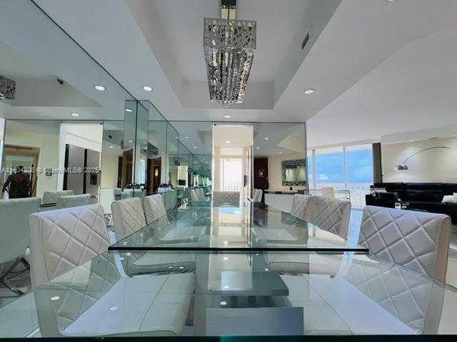 Small Image of 19355 TURNBERRY WAY #10A, Aventura Number 17