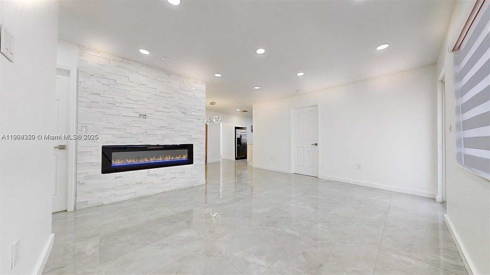 Small Image of 15704 SOUTH WEST 302ND TER, Homestead Number 3