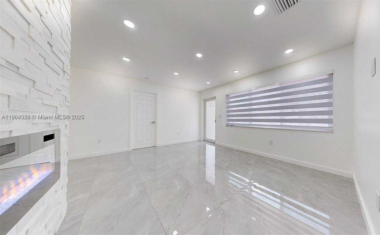 Small Image of 15704 SOUTH WEST 302ND TER, Homestead Number 5