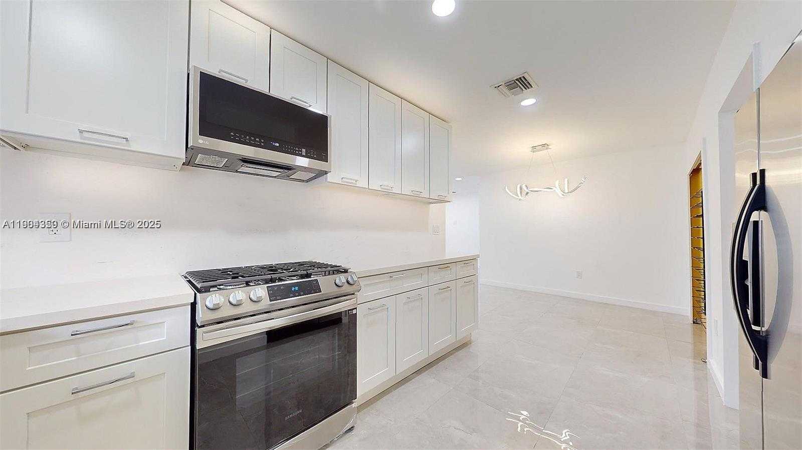 Small Image of 15704 SOUTH WEST 302ND TER, Homestead Number 6