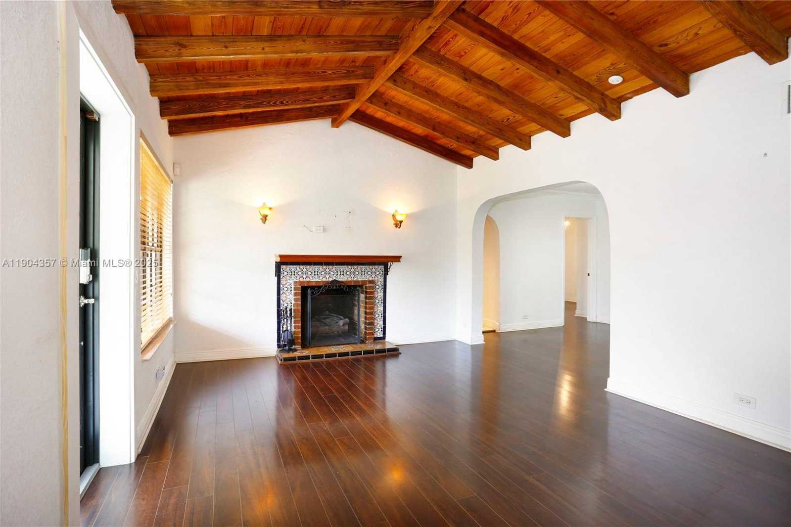 Small Image of 1027 SOUTH WEST 22 ST, Miami Number 4