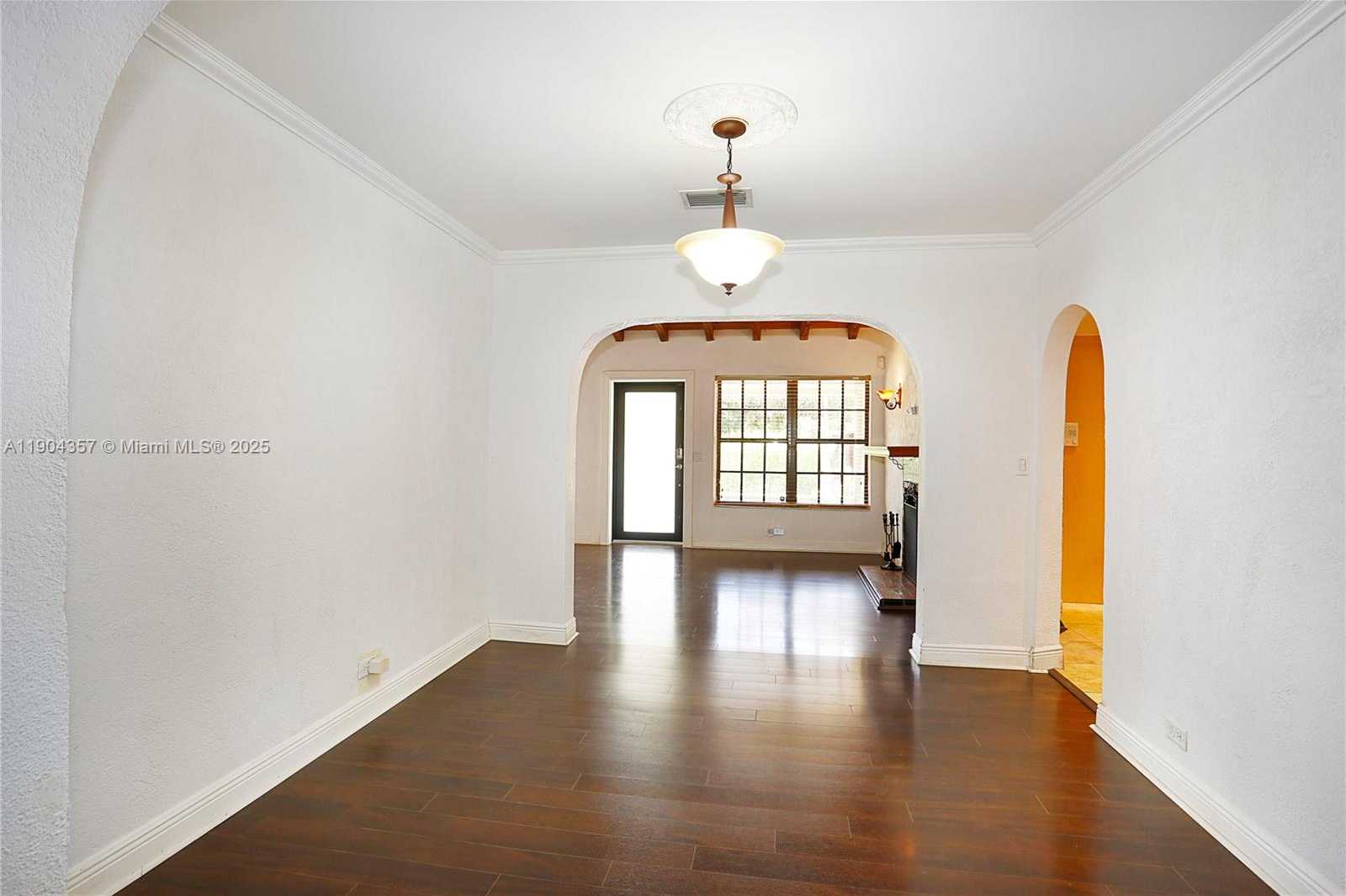 Small Image of 1027 SOUTH WEST 22 ST, Miami Number 5