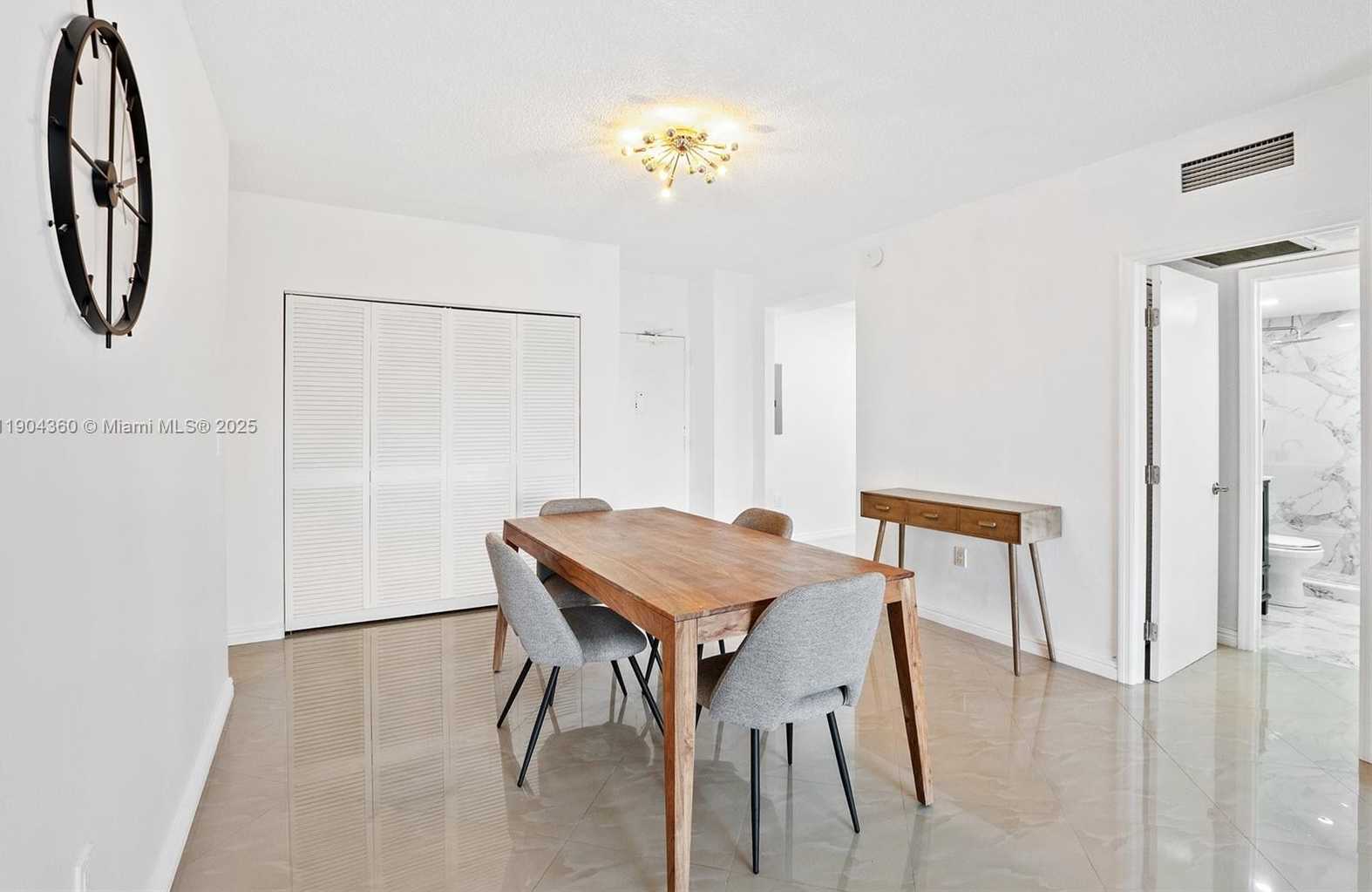 Small Image of 1985 SOUTH OCEAN DR #2M, Hallandale Beach Number 10