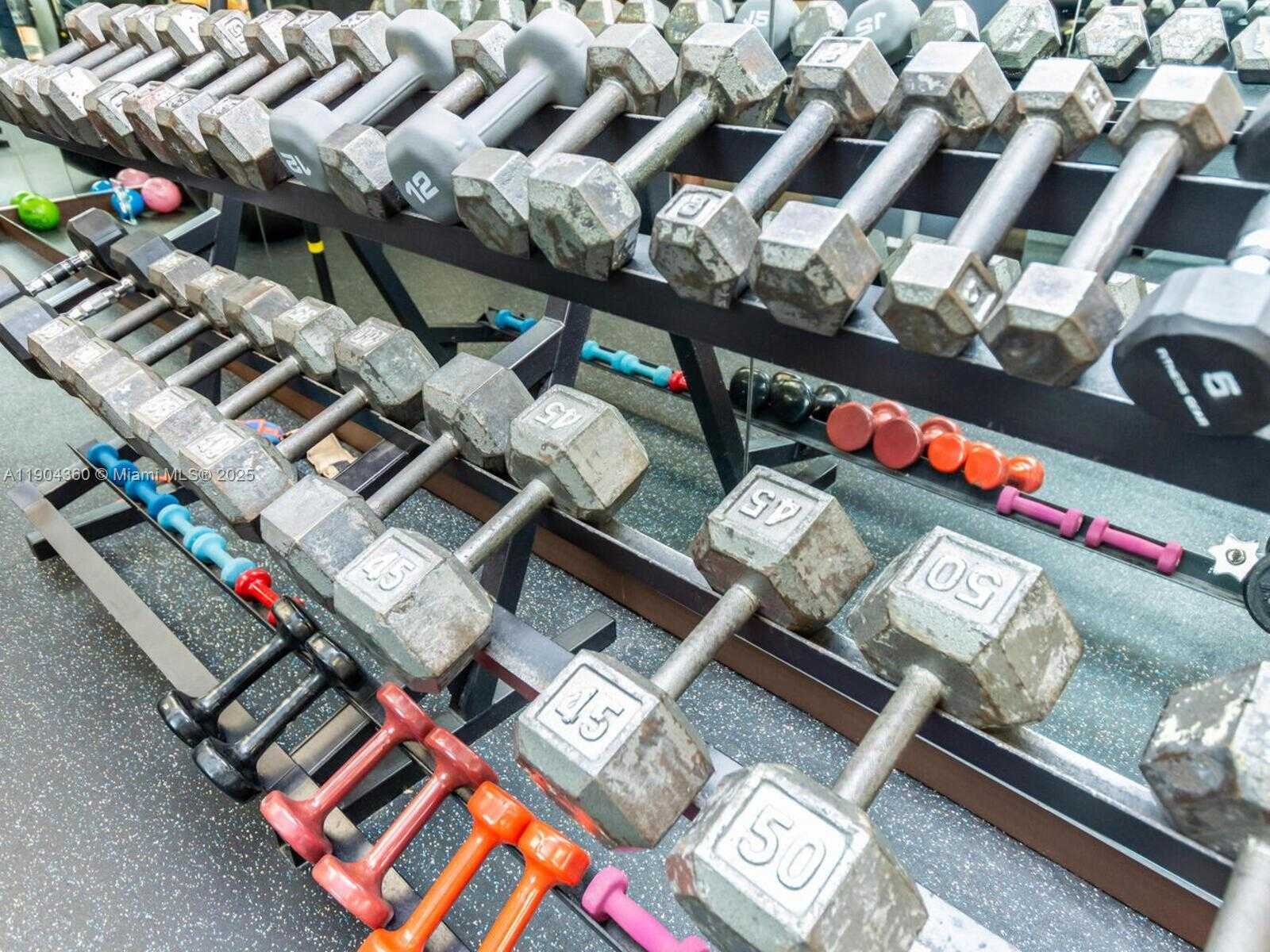 Small Image of 1985 SOUTH OCEAN DR #2M, Hallandale Beach Number 28