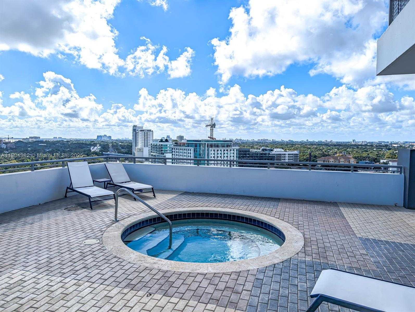 Small Image of 60 SOUTH WEST 13TH ST #1612, Miami Number 8