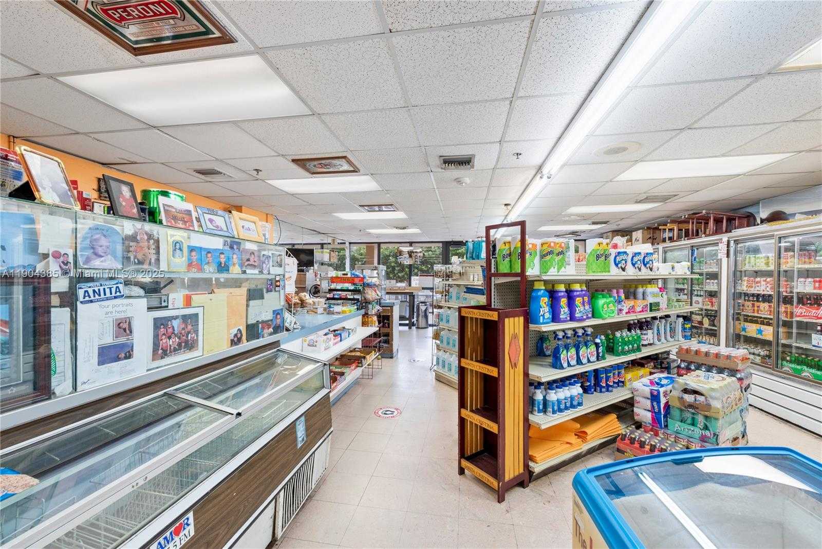 Small Image of 2555 COLLINS AVE #904, Miami Beach Number 32