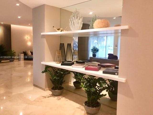 Small Image of 10275 COLLINS AV #514, Bal Harbour Number 36