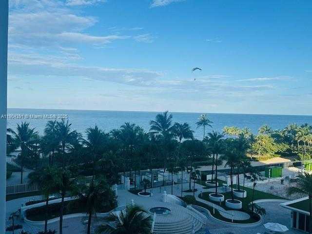 Small Image of 10275 COLLINS AV #514, Bal Harbour Number 47