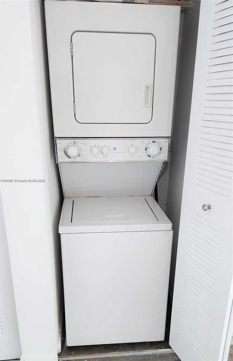 Small Image of 133 NORTH EAST 2ND AVE #2207, Miami Number 10