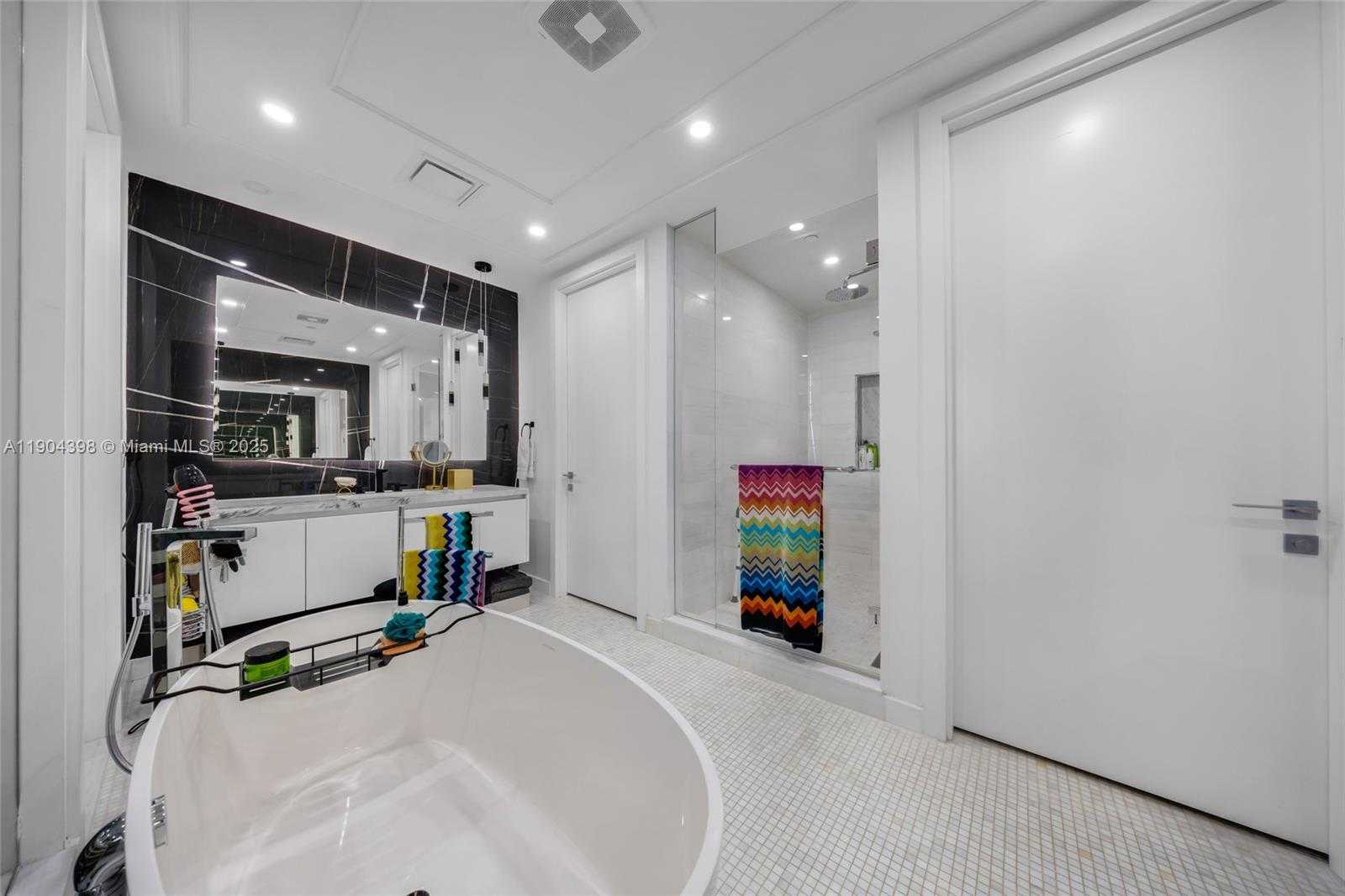 Small Image of 700 NORTH EAST 26TH TER #2202, Miami Number 23