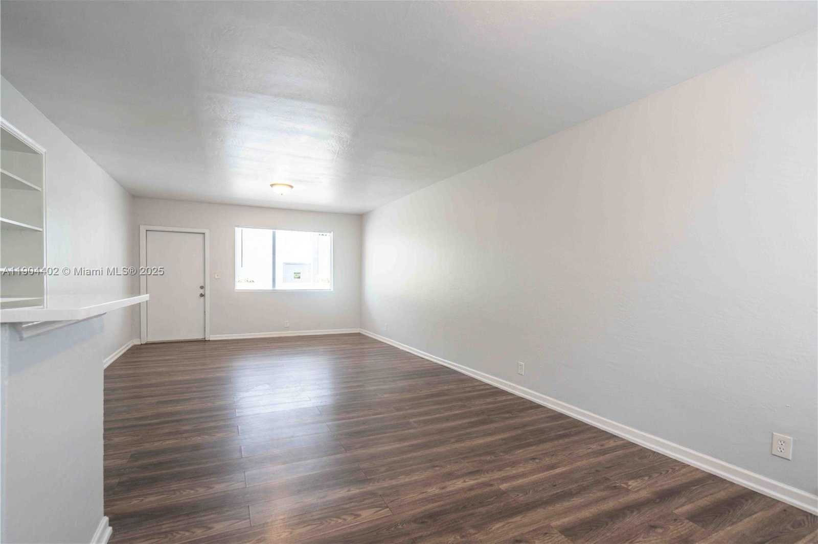 Small Image of 6871 ABBOTT AVE #3, Miami Beach Number 6