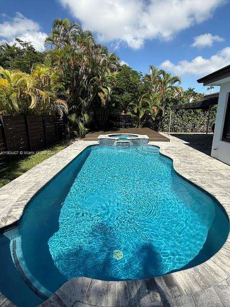 Small Image of 4902 SOUTH WEST 87TH PL, Miami Number 29